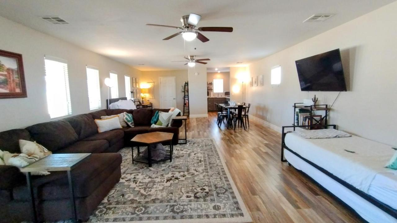 Falcon Cottage Pahrump Dış mekan fotoğraf